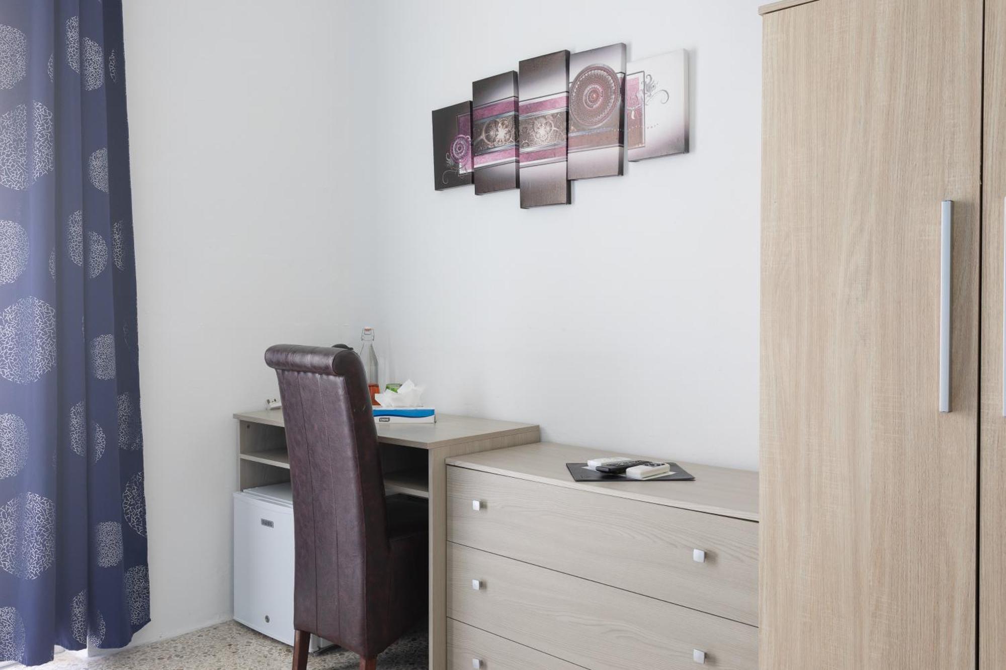 Tarona Guesthouse St. Paul's Bay Quarto foto